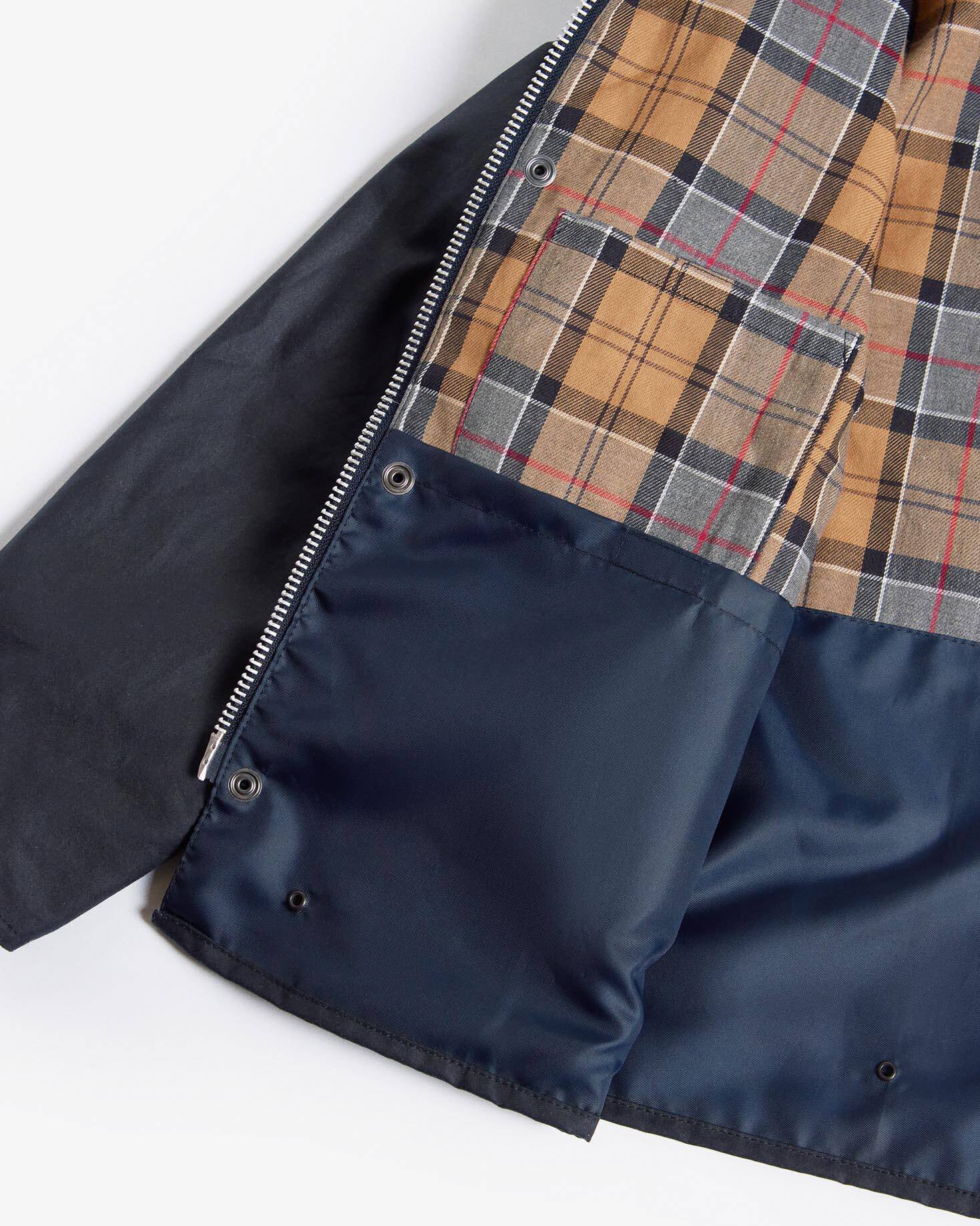 Barbour Heritage Spey Slim Waxed Jacket - Navy - Image 9