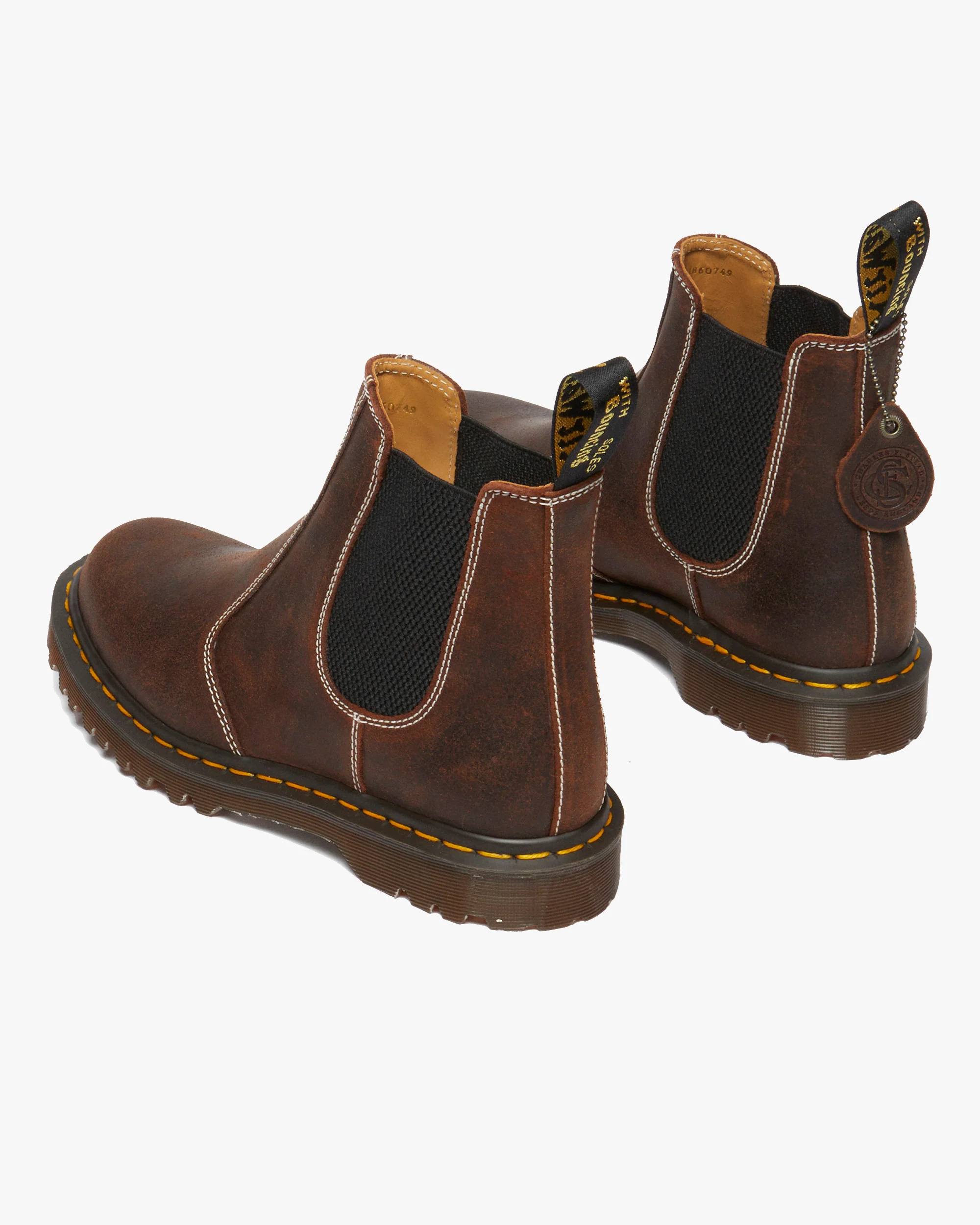 Dr Martens Made In England 2976 Chelsea Boots - Rustic Brown Wax Commander - Image 6