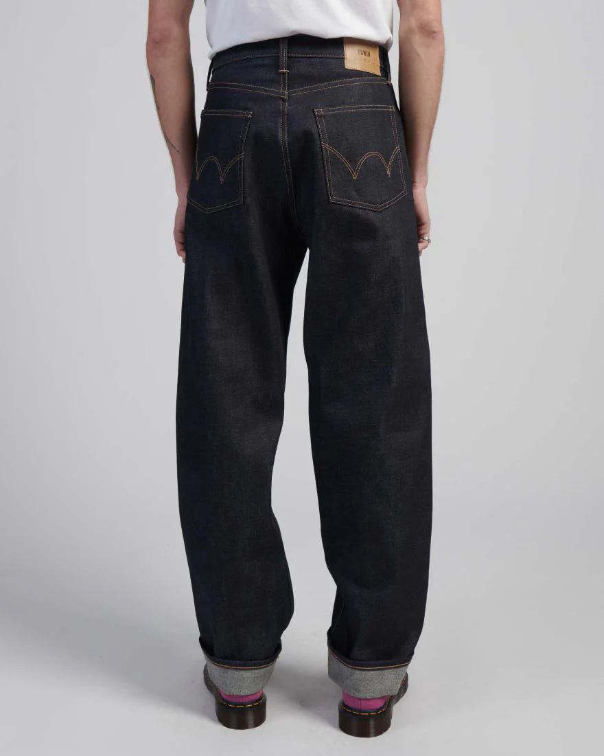 Edwin Made In Japan Loose Fit Mens Jeans - 13.5oz Kaihara Pure Indigo Rainbow Selvage Denim / Blue Unwashed - Image 3