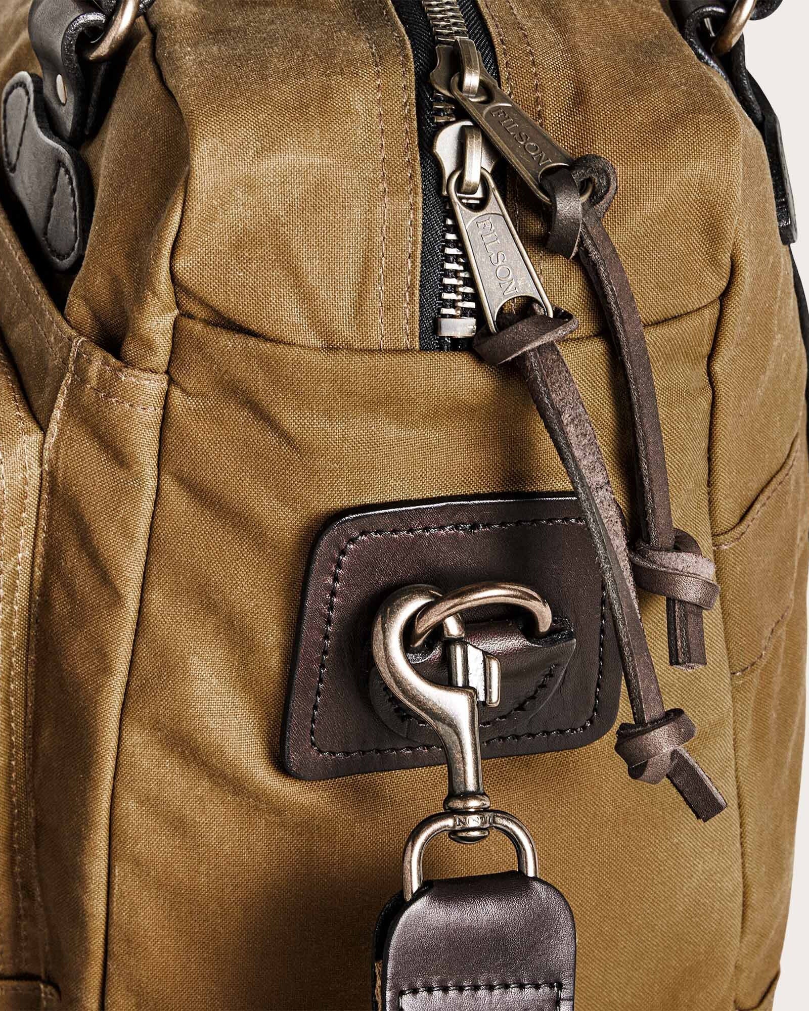 Filson 48 Hour Duffle Bag - Dark Tan - Image 7