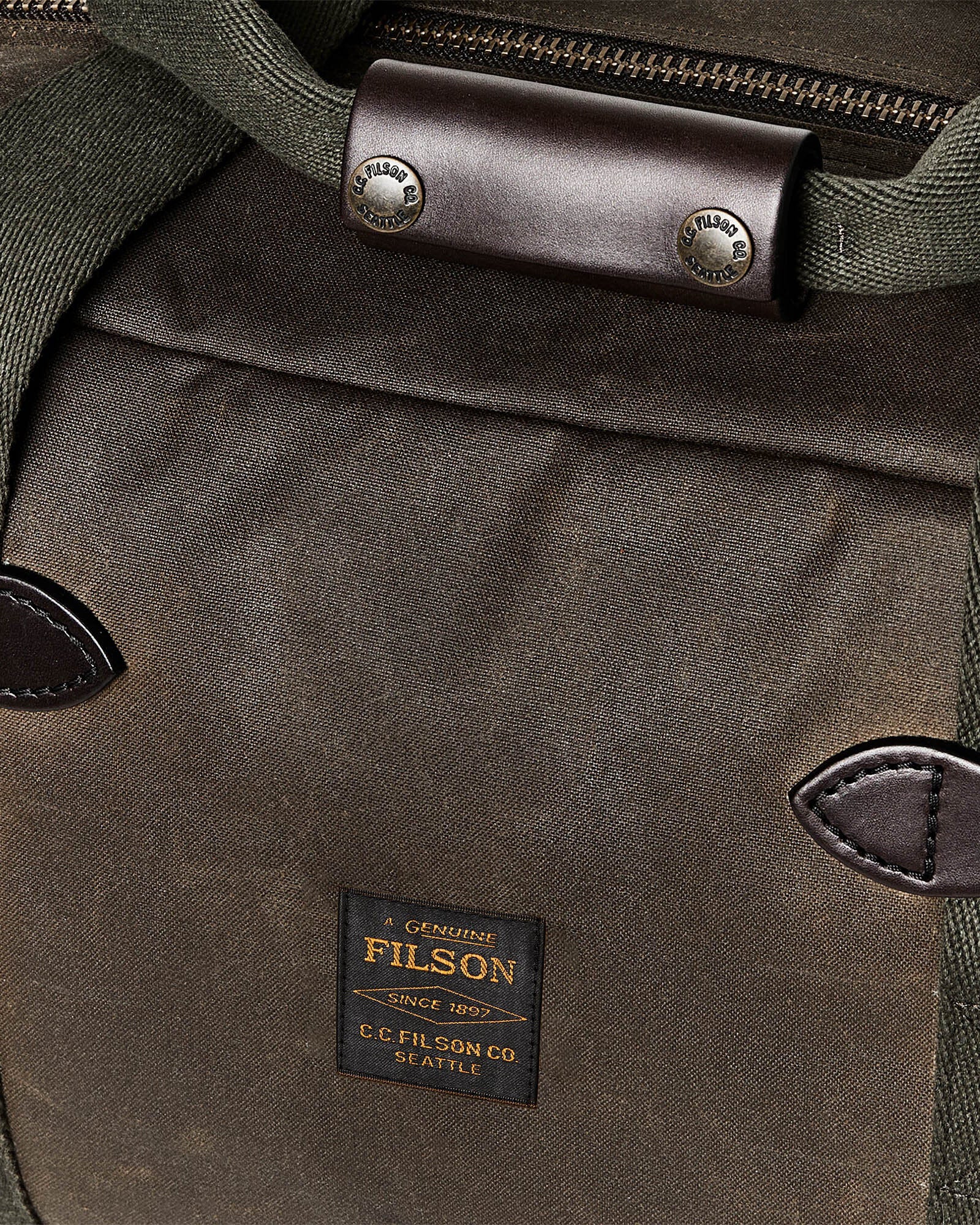 Filson Small Tin Cloth Duffle Bag - Otter Green - Image 2