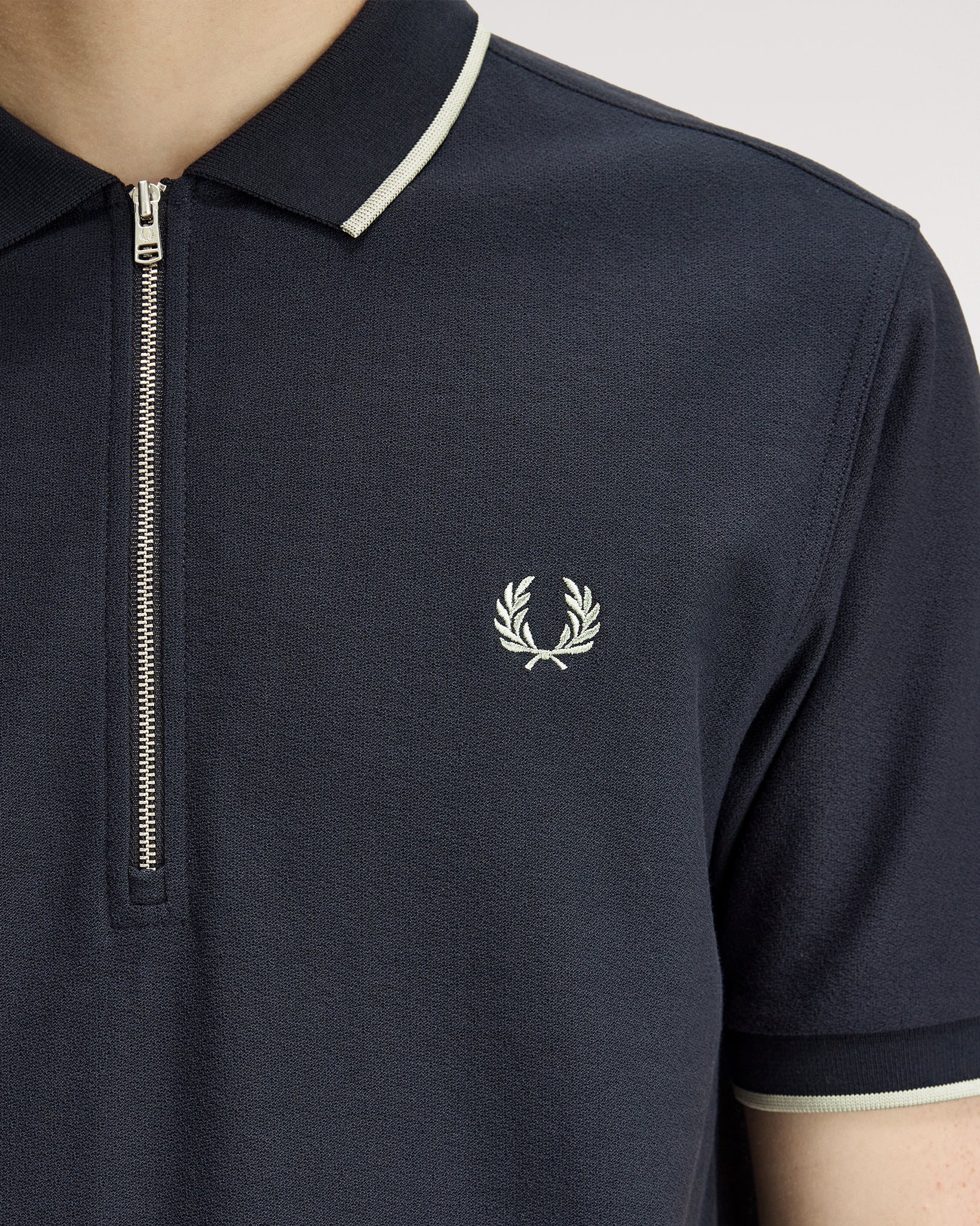 Fred Perry Crepe Pique Polo Shirt - Navy - Image 7