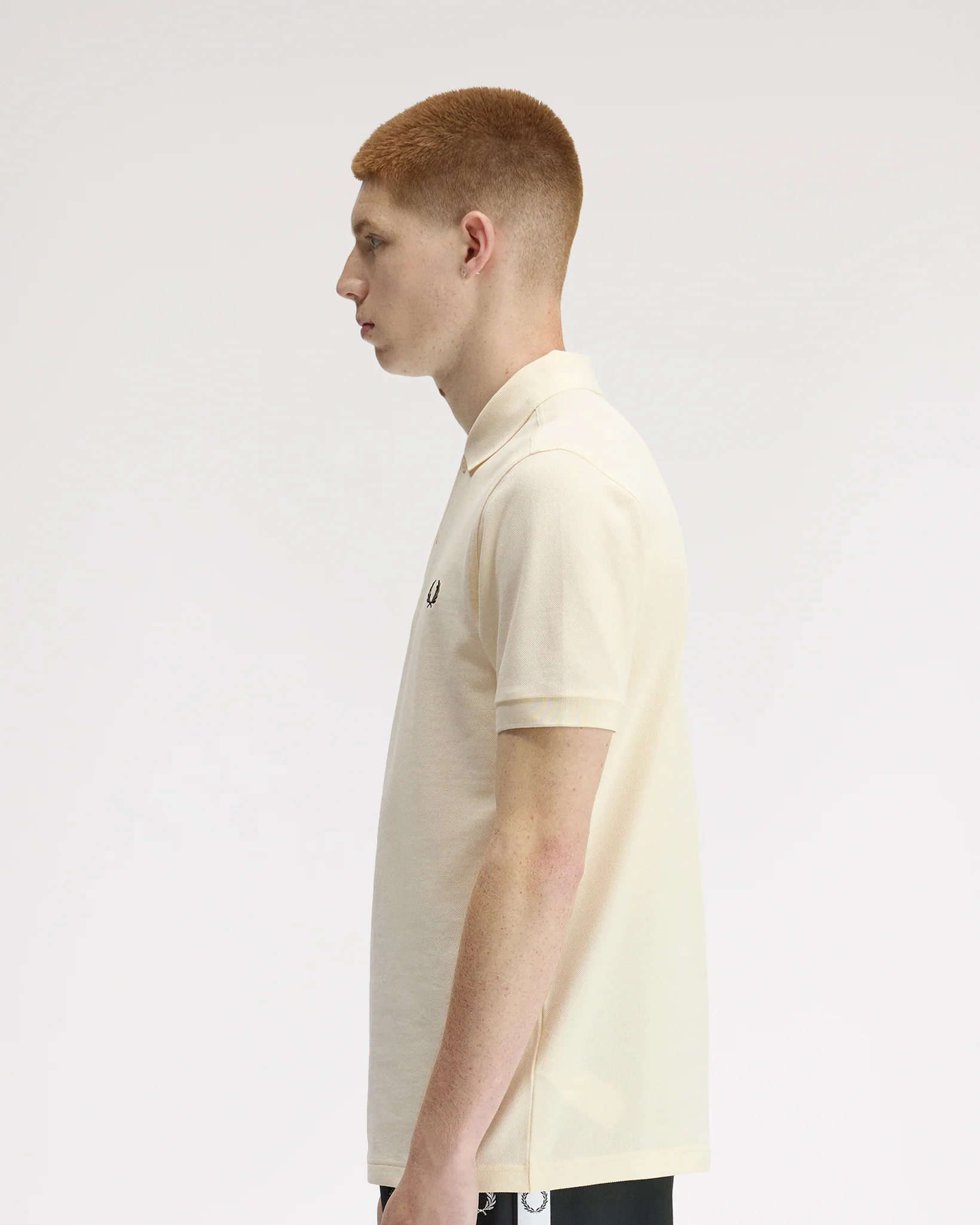 Fred Perry Plain Polo Shirt - Ecru / Grassroots - Image 3