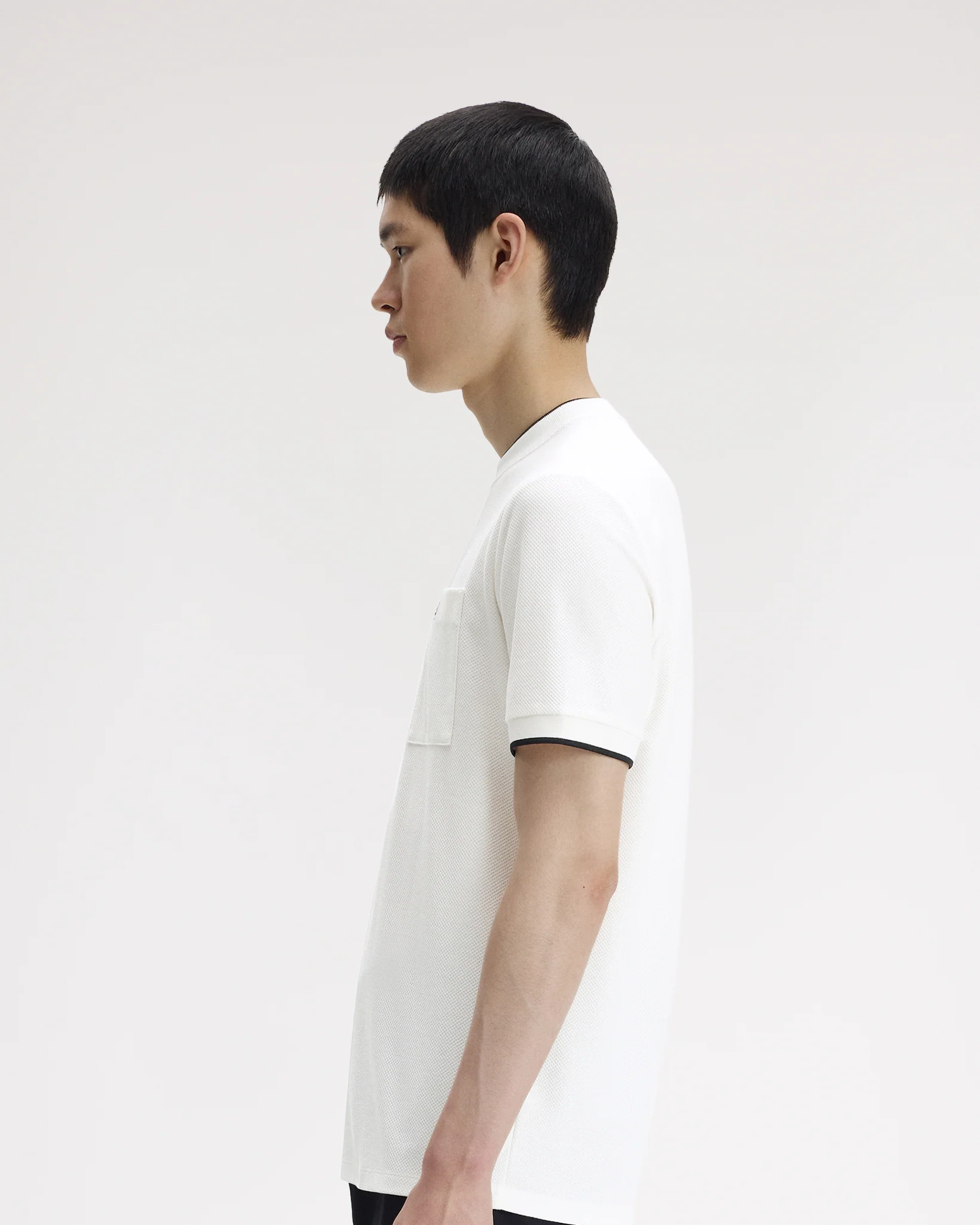Fred Perry Pocket Detail Pique T-Shirt - Snow White - Image 3