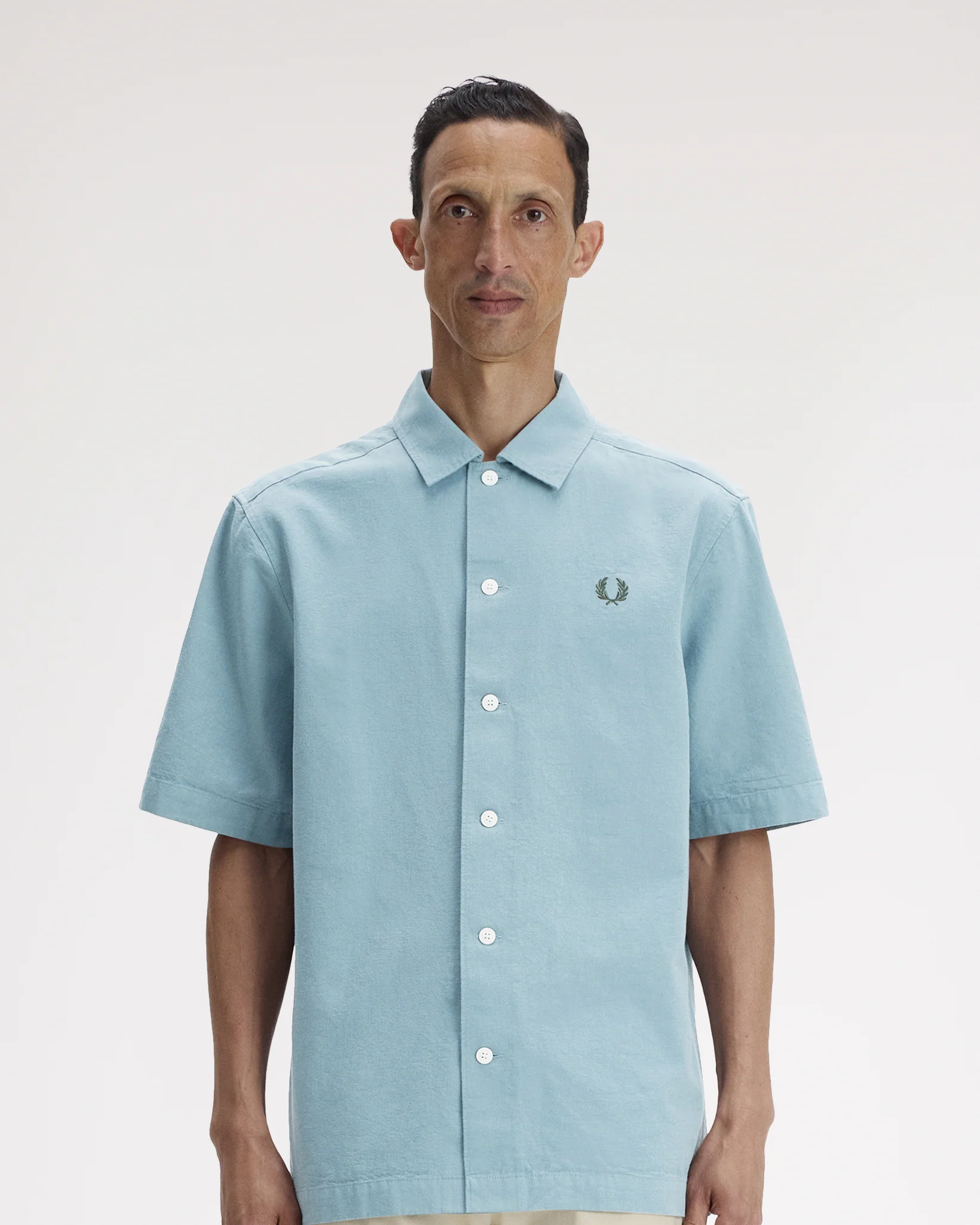 Fred Perry Pocket Detail S/S Shirt - Stockport Blue - Image 2