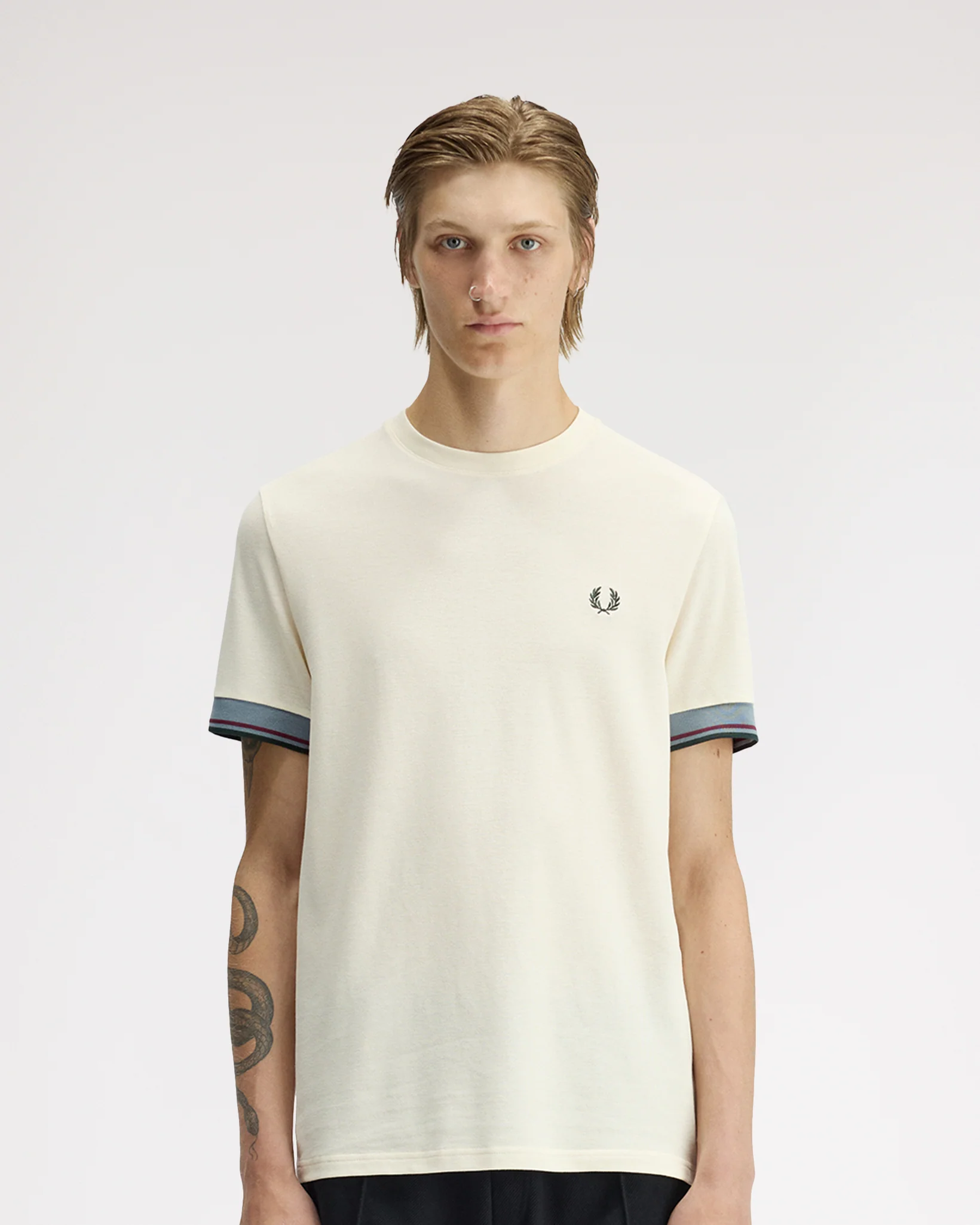 Fred Perry Twin Tipped Cuff T-Shirt - Ecru - Image 2