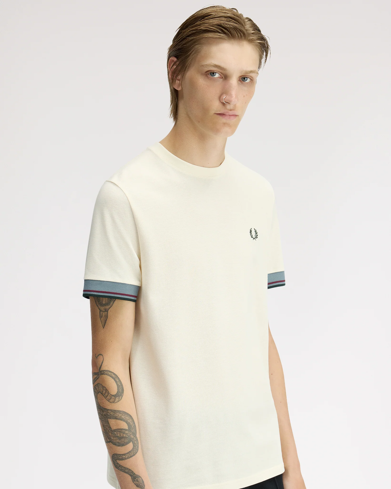 Fred Perry Twin Tipped Cuff T-Shirt - Ecru - Image 4