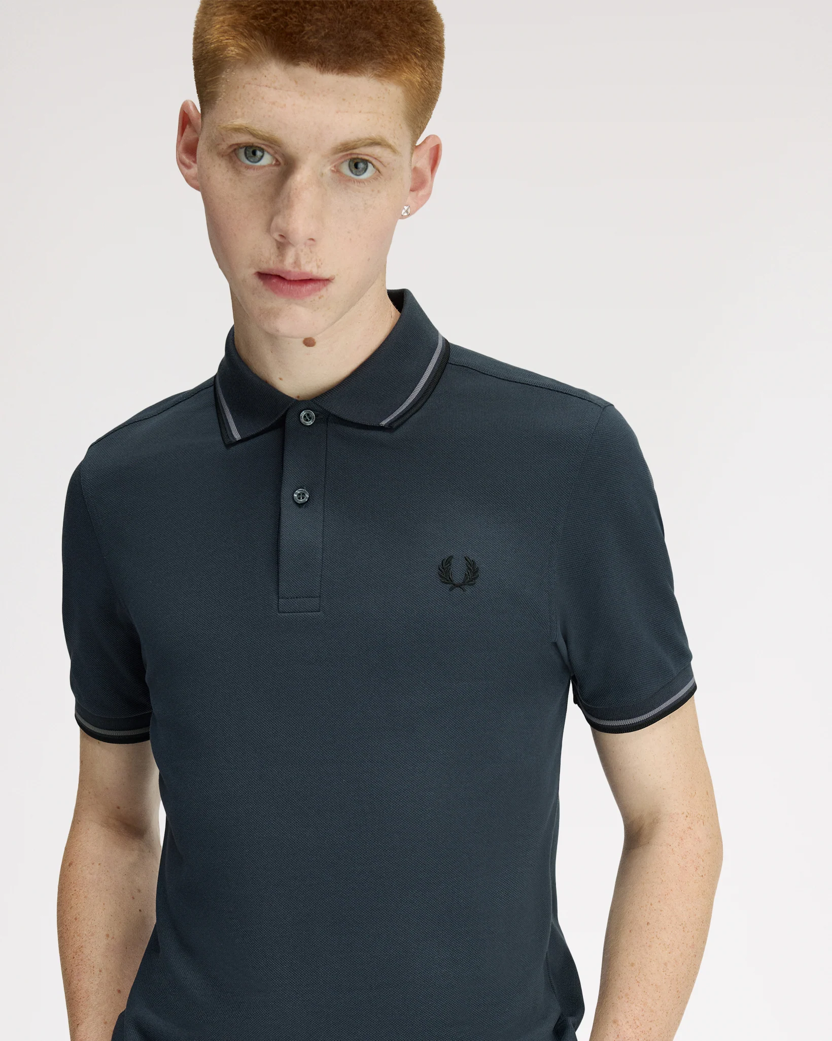 Fred Perry Twin Tipped Polo Shirt - Dark Airforce / Stockport Blue / Black - Image 4