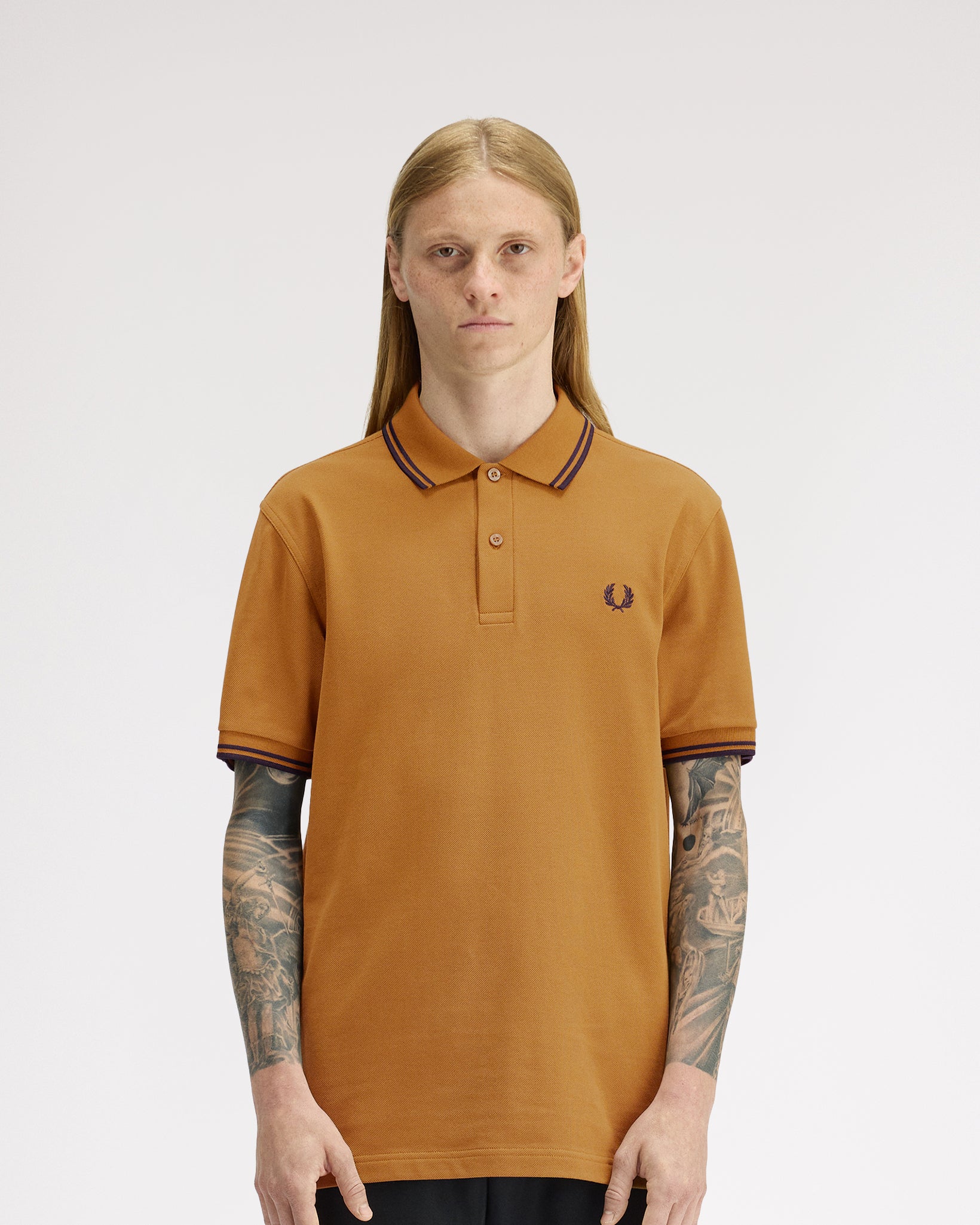 Fred Perry Twin Tipped Polo Shirt - Dark Caramel / Navy - Image 2