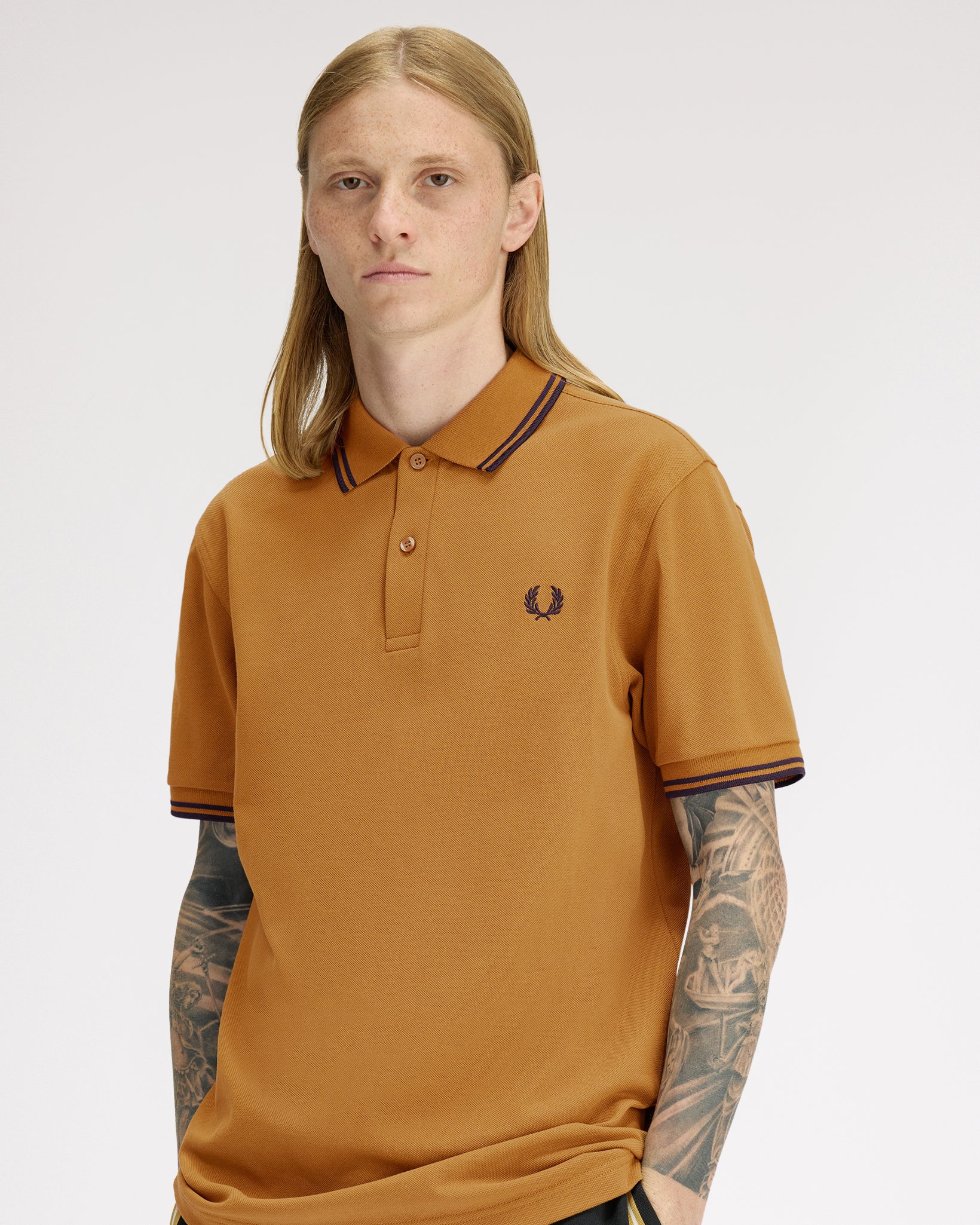 Fred Perry Twin Tipped Polo Shirt - Dark Caramel / Navy - Image 4