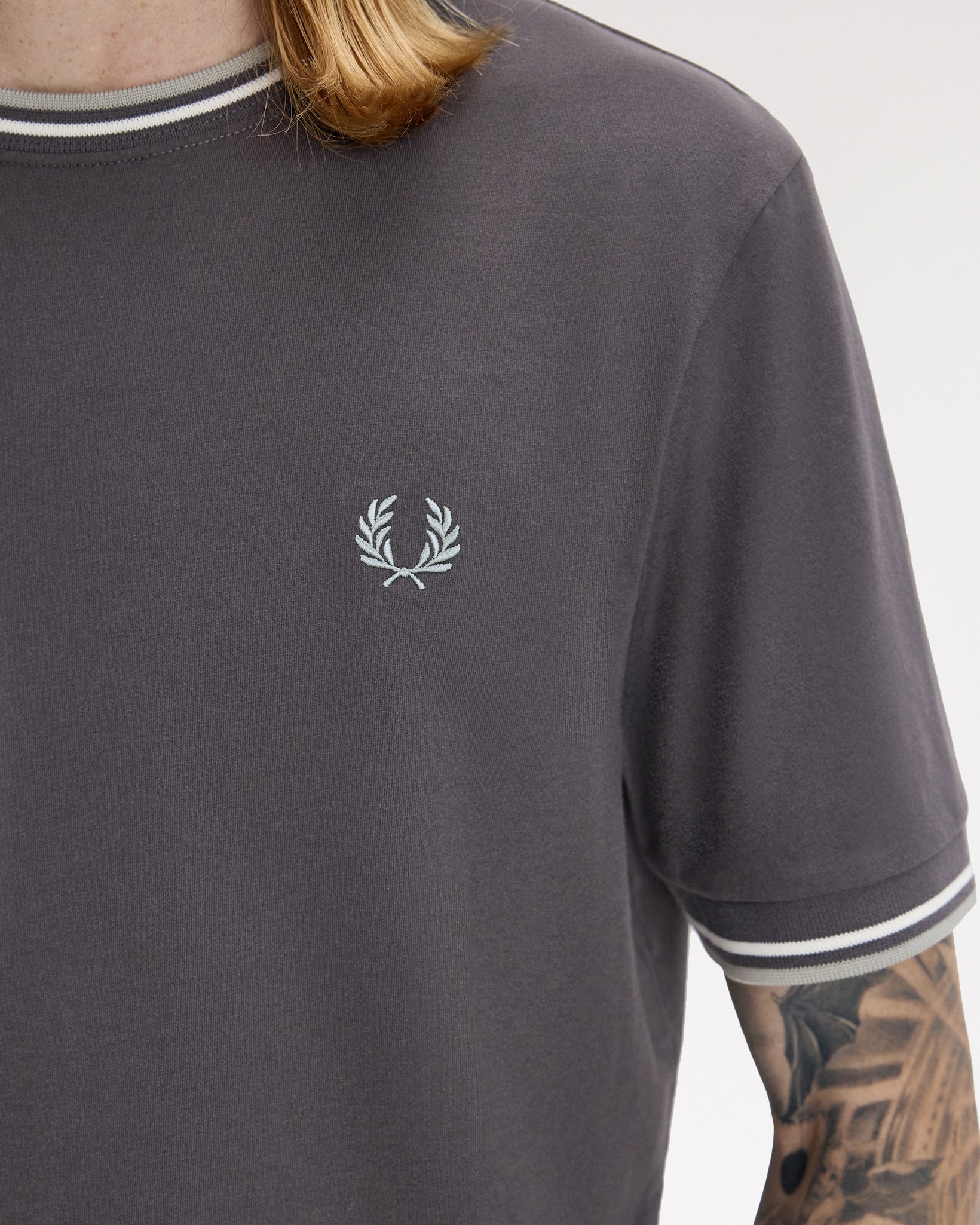 Fred Perry Twin Tipped T Shirt - Anchor Grey / Ecru / Seagrass - Image 6