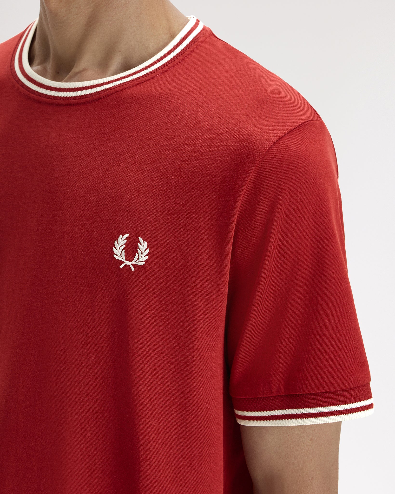 Fred Perry Twin Tipped T Shirt - Burnt Red / Snow White - Image 5
