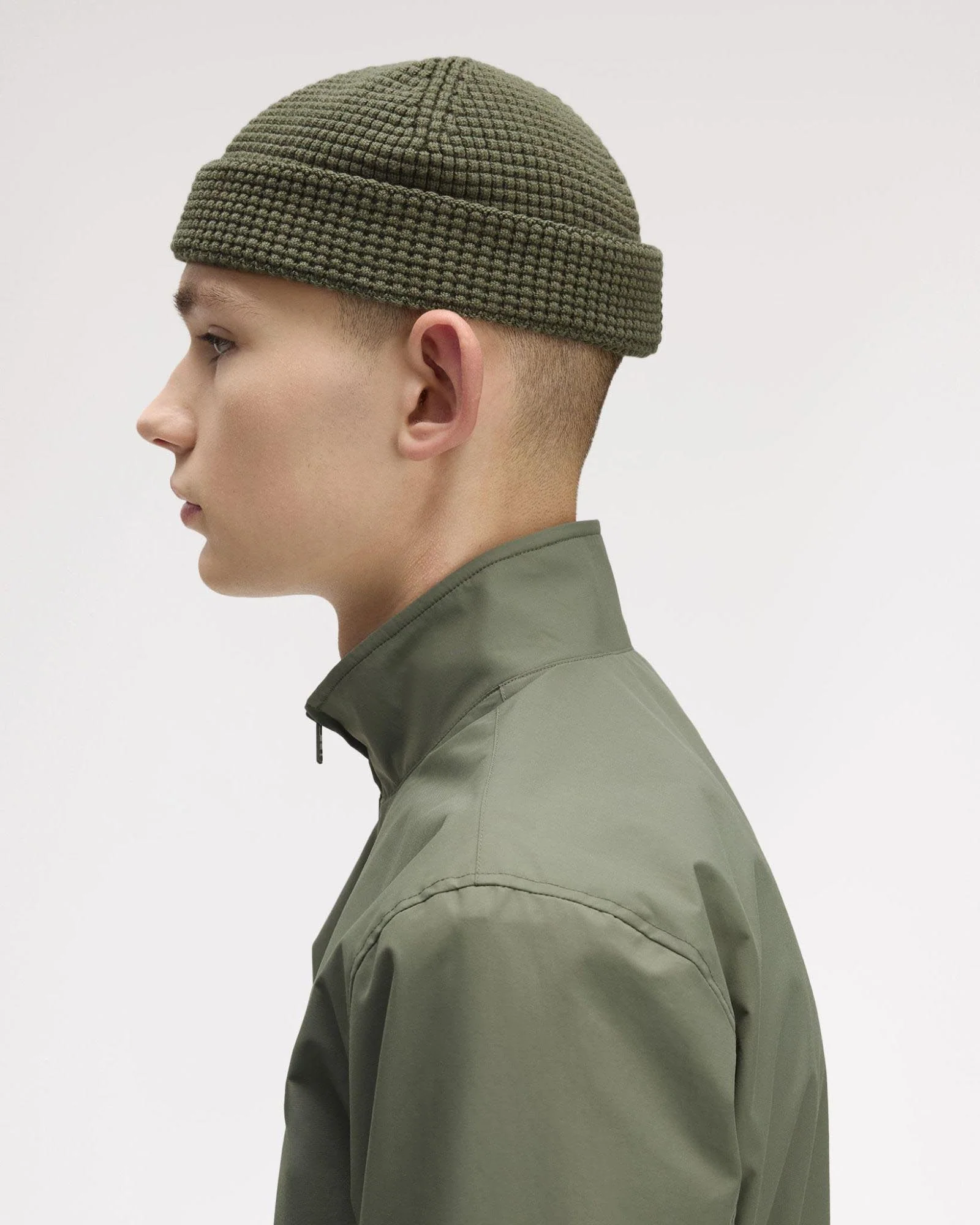 Fred Perry Waffle Beanie - Laurel Wreath Green - Image 4