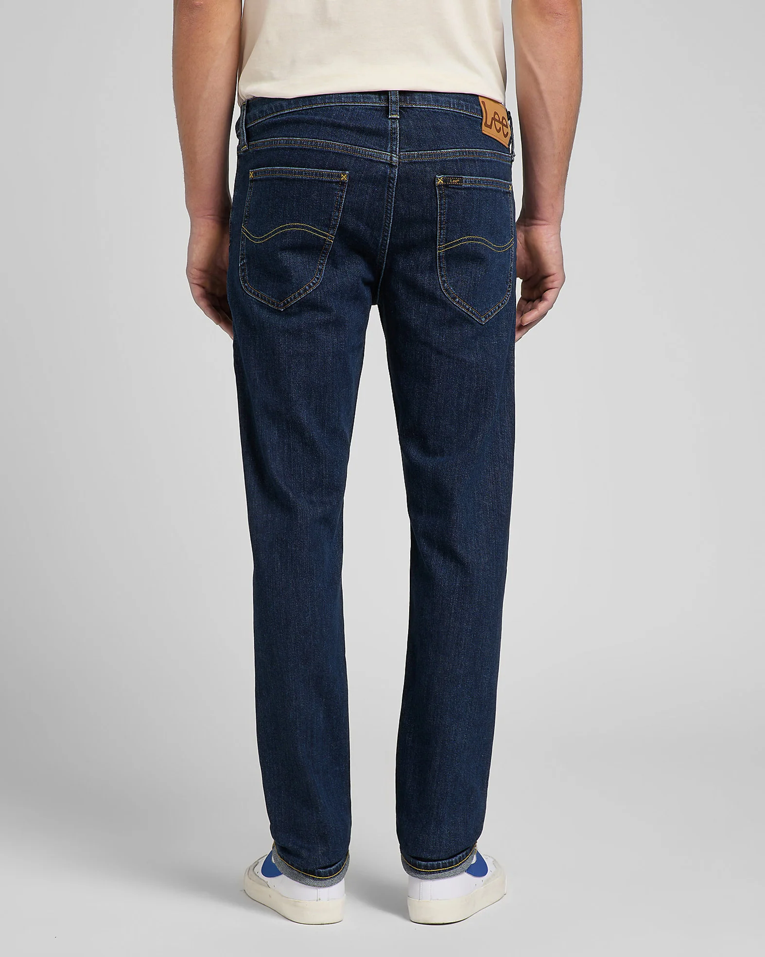 Lee Daren Zip Fly Regular Fit Mens Jeans - Deep Dark Stone - Image 3