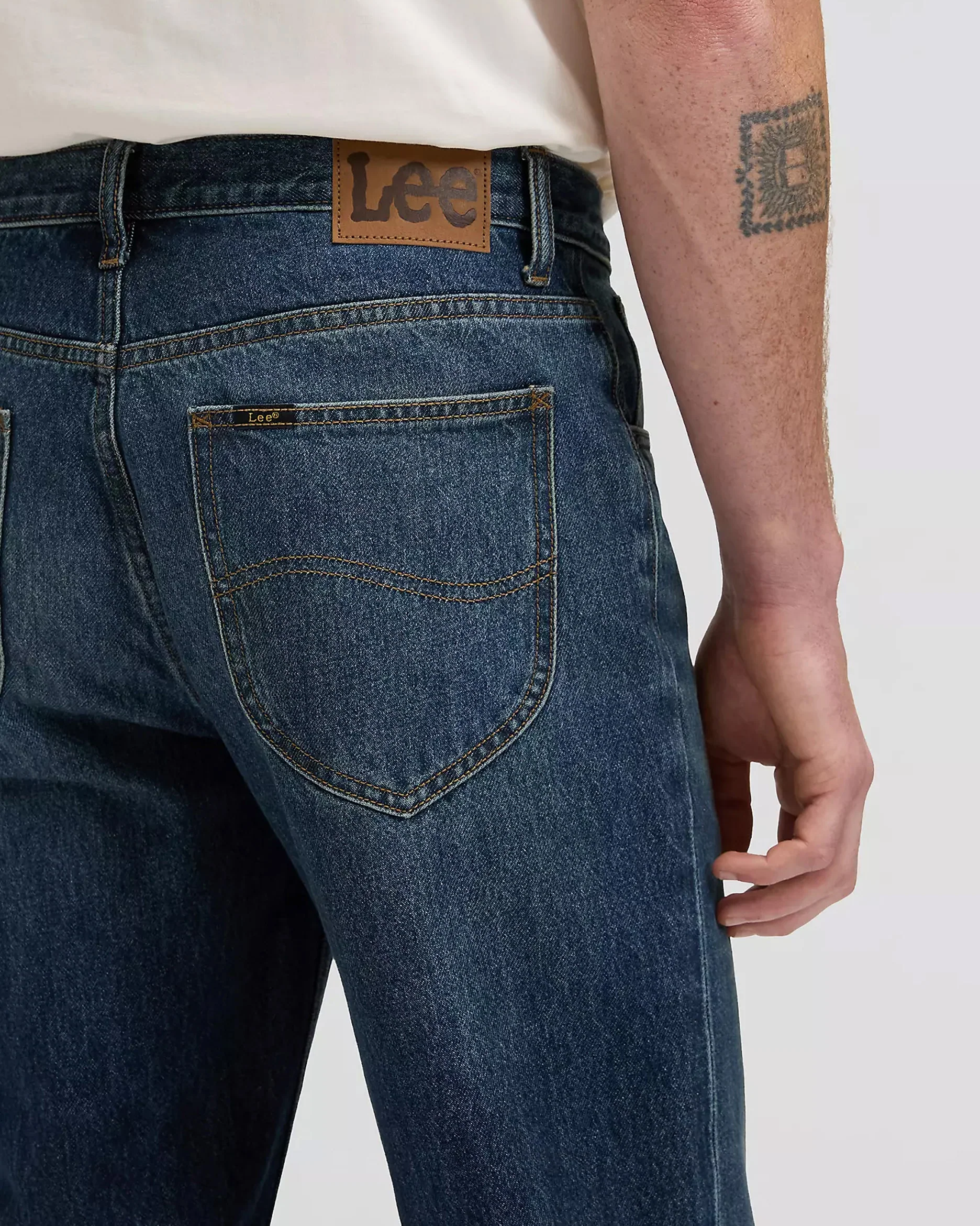 Lee Haden Relaxed Straight Mens Jeans - Carlo - Image 2