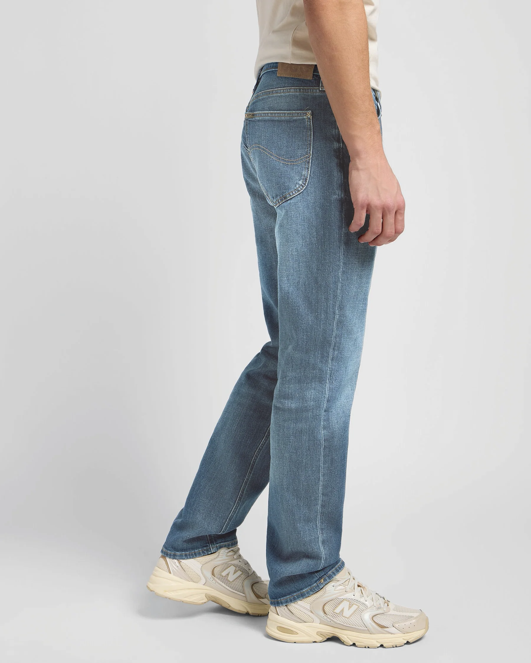 Lee West Relaxed Straight Mens Jeans - Riverway - Image 4