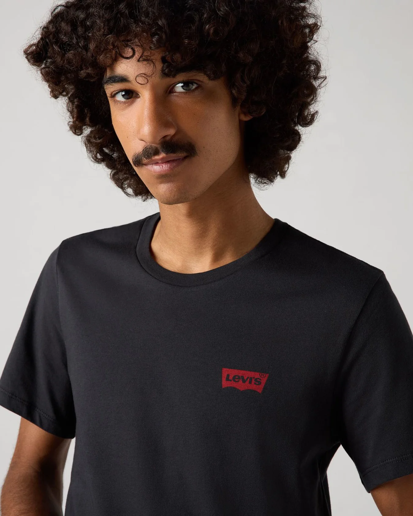 Levi's® 2-Pack Housemark Graphic Crewneck Tees - White / Caviar - Image 3