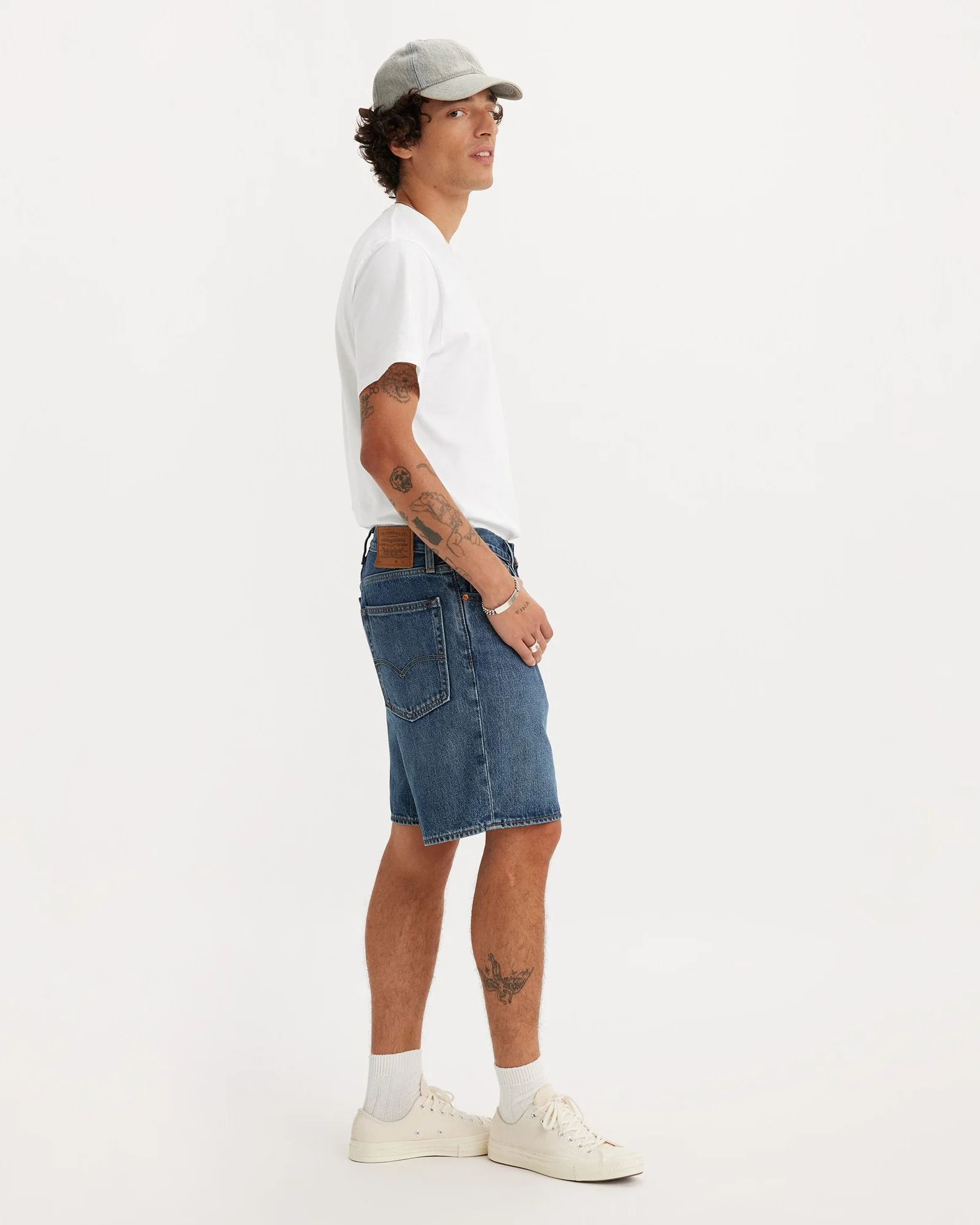 Levi's® 468 Loose Shorts - Picnic & Friends - Image 4