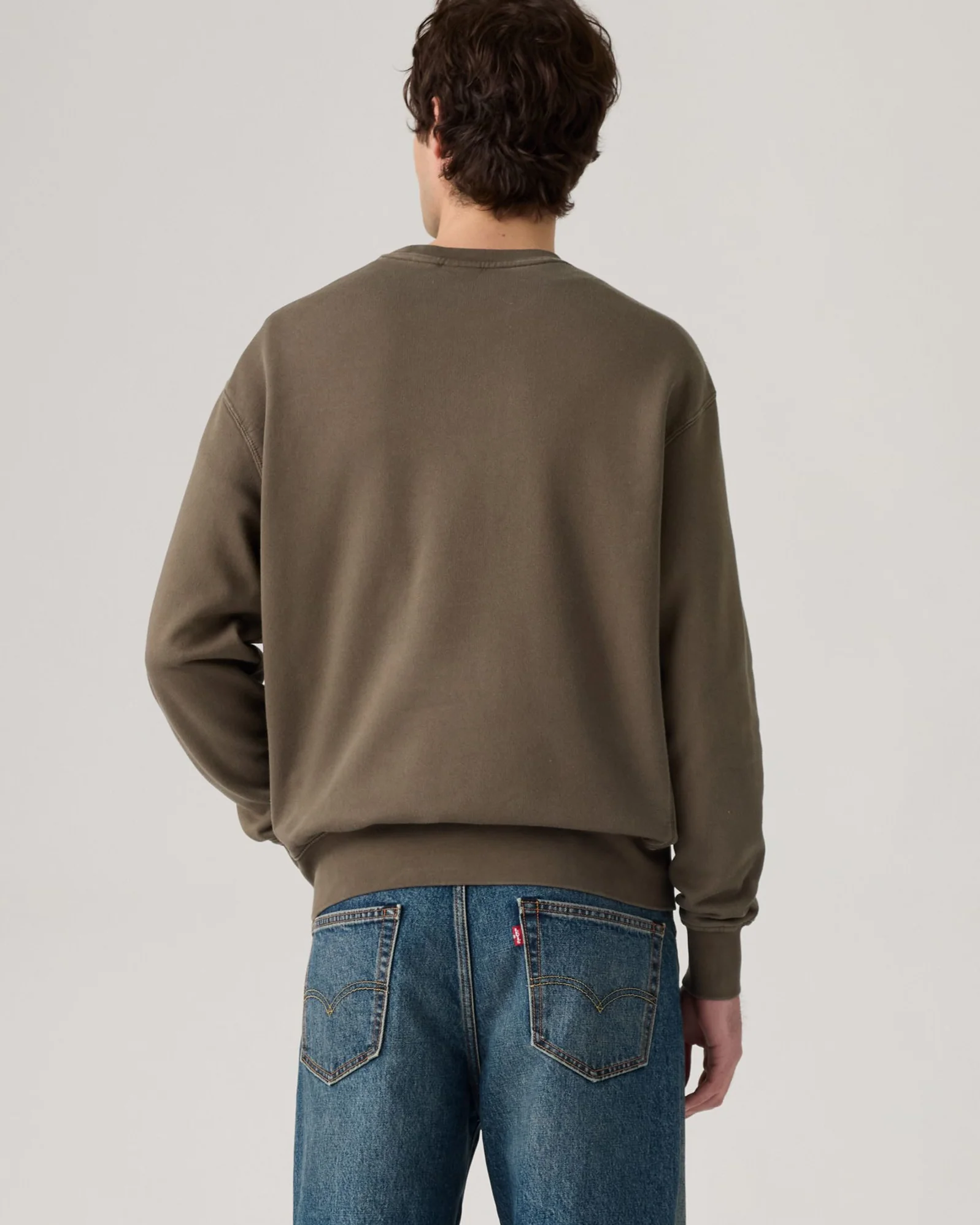 Levi's® Authentic Crew Sweat - Maitake Brown GD - Image 4