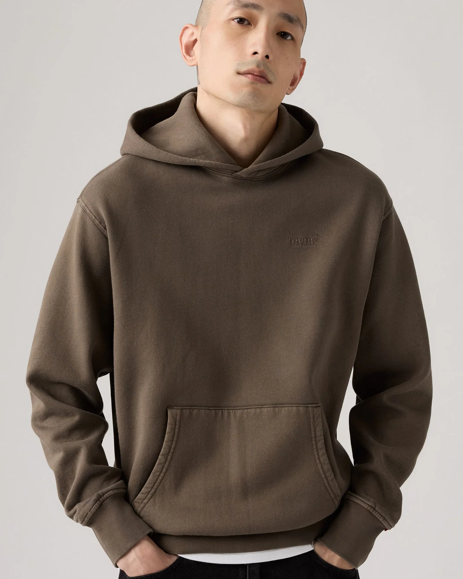 Levi's® Authentic Hoodie - Maitake Brown GD - Image 3