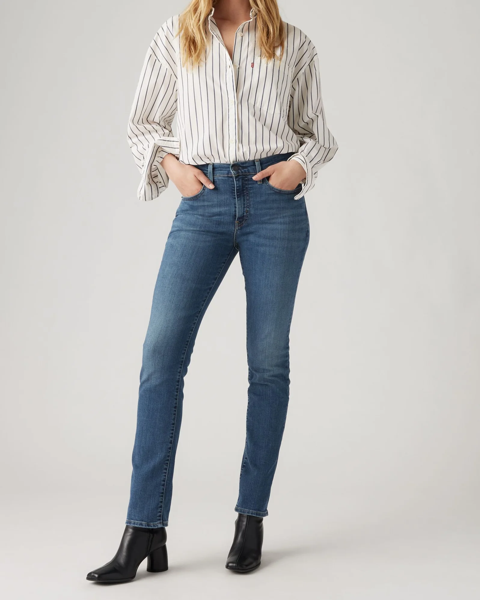 Levi'sĀ® Womens 724 High Rise Straight Leg Jeans - Blue Wave Dark - Image 3
