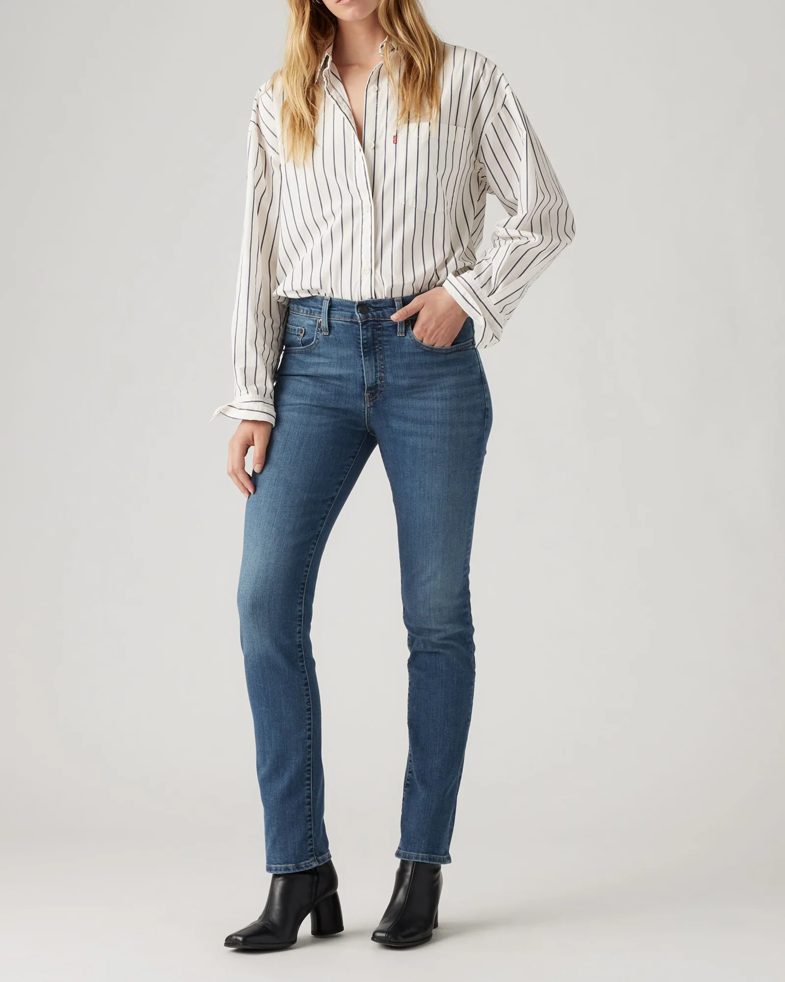 Levi'sĀ® Womens 724 High Rise Straight Leg Jeans - Blue Wave Dark - Image 4