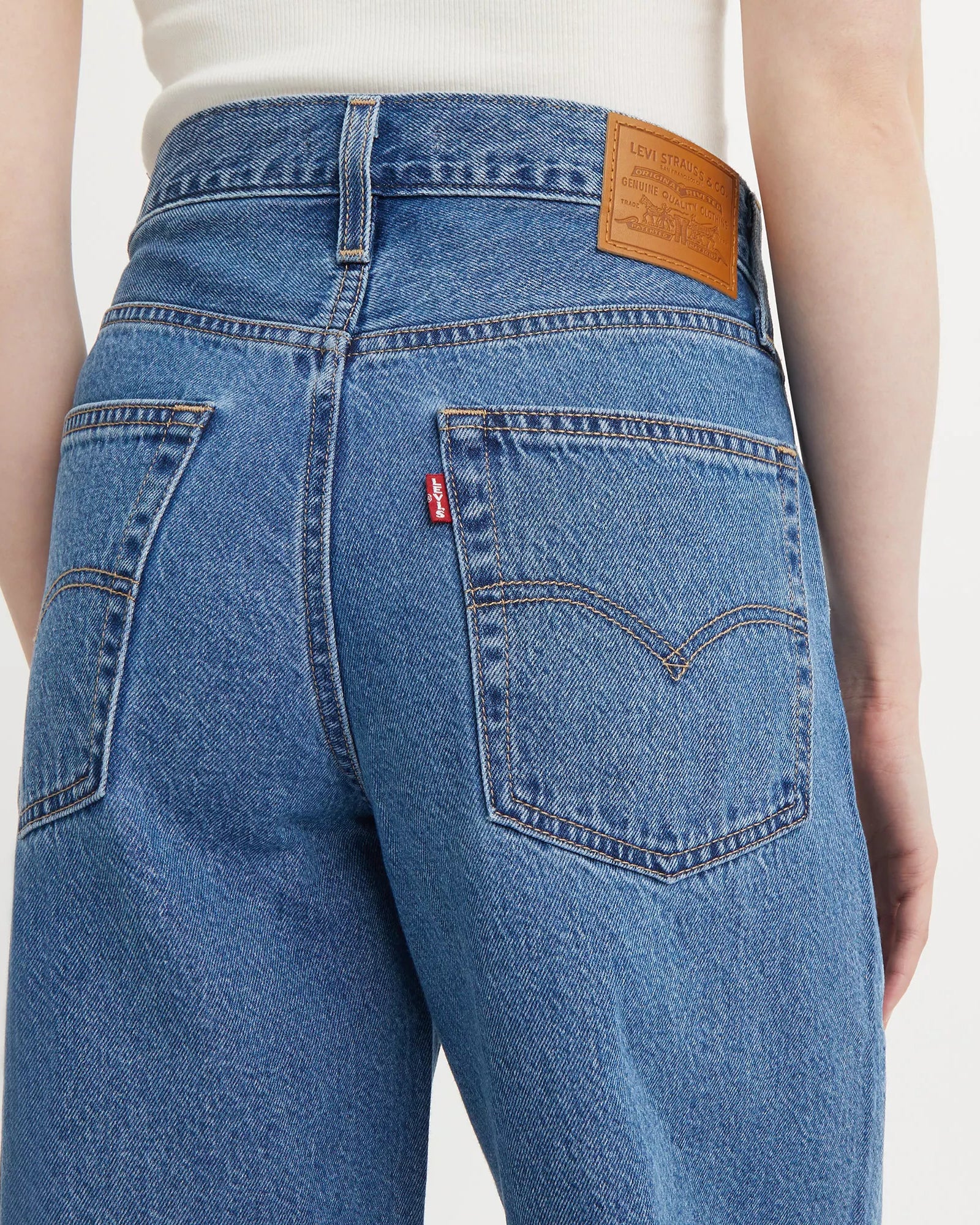 Levi's® Womens Baggy Dad Loose Fit Jeans - Hold My Purse - Image 2