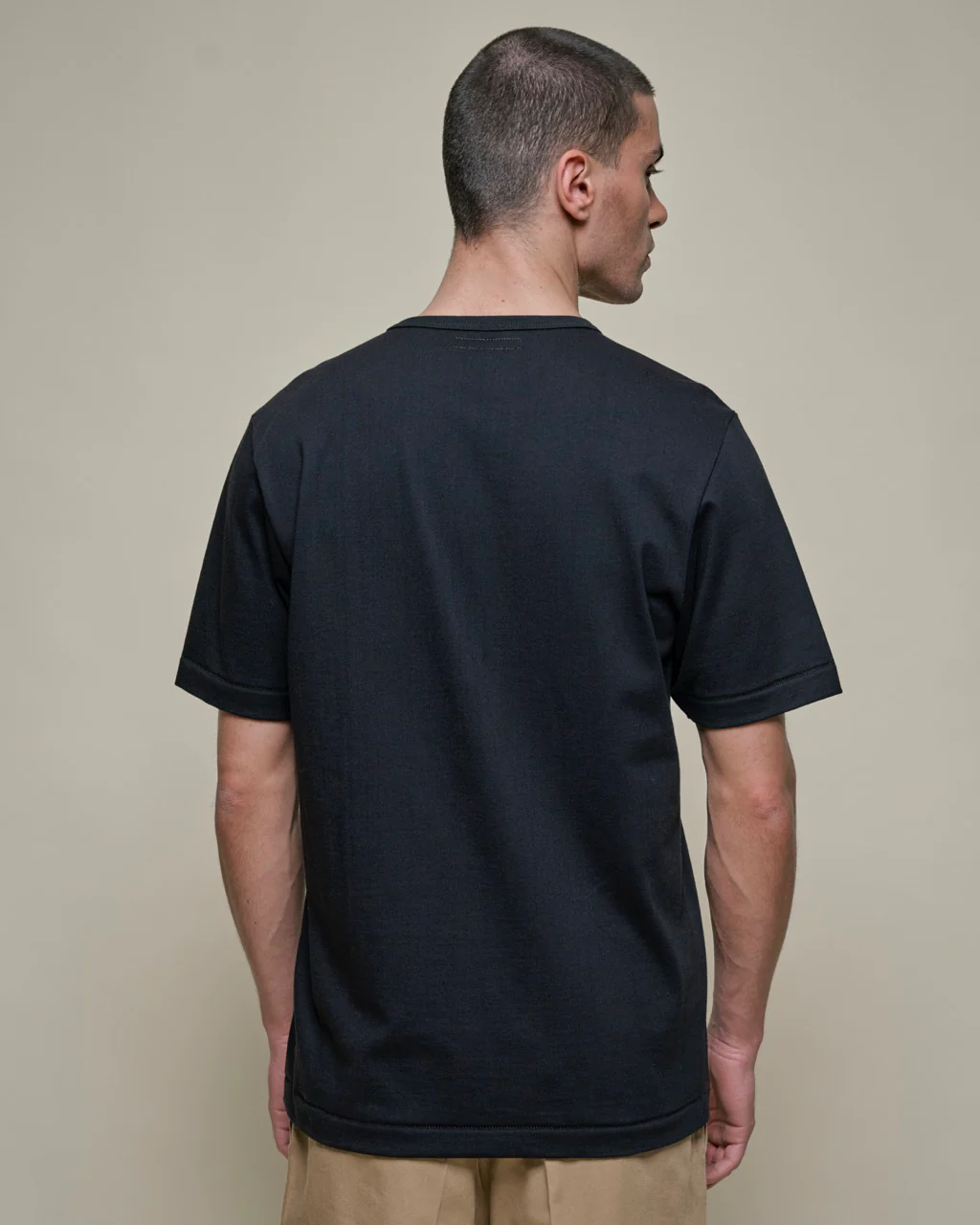 Merz b. Schwanen Good Originals 2M15 6.8oz Classic Fit Sturdy Jersey Tee - Deep Black - Image 3