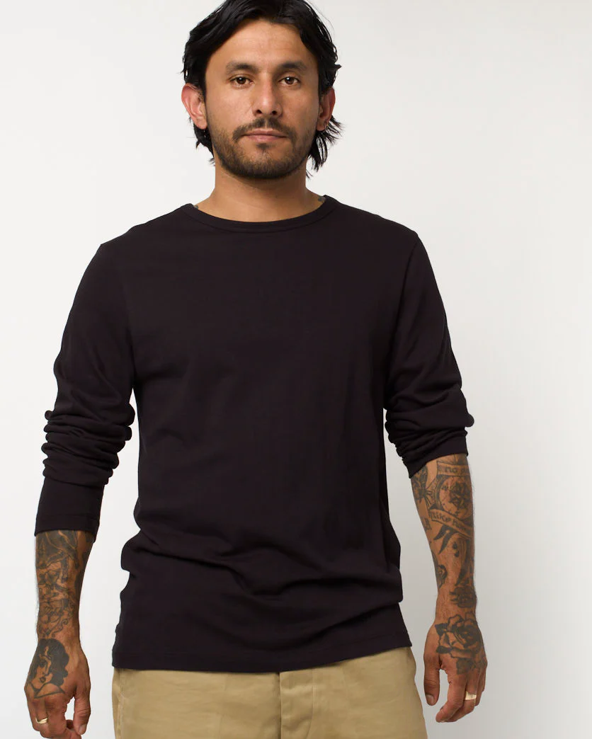 Merz b. Schwanen Good Originals 4.6oz 1950s L/S Loopwheeled Tee - Deep Black - Image 2