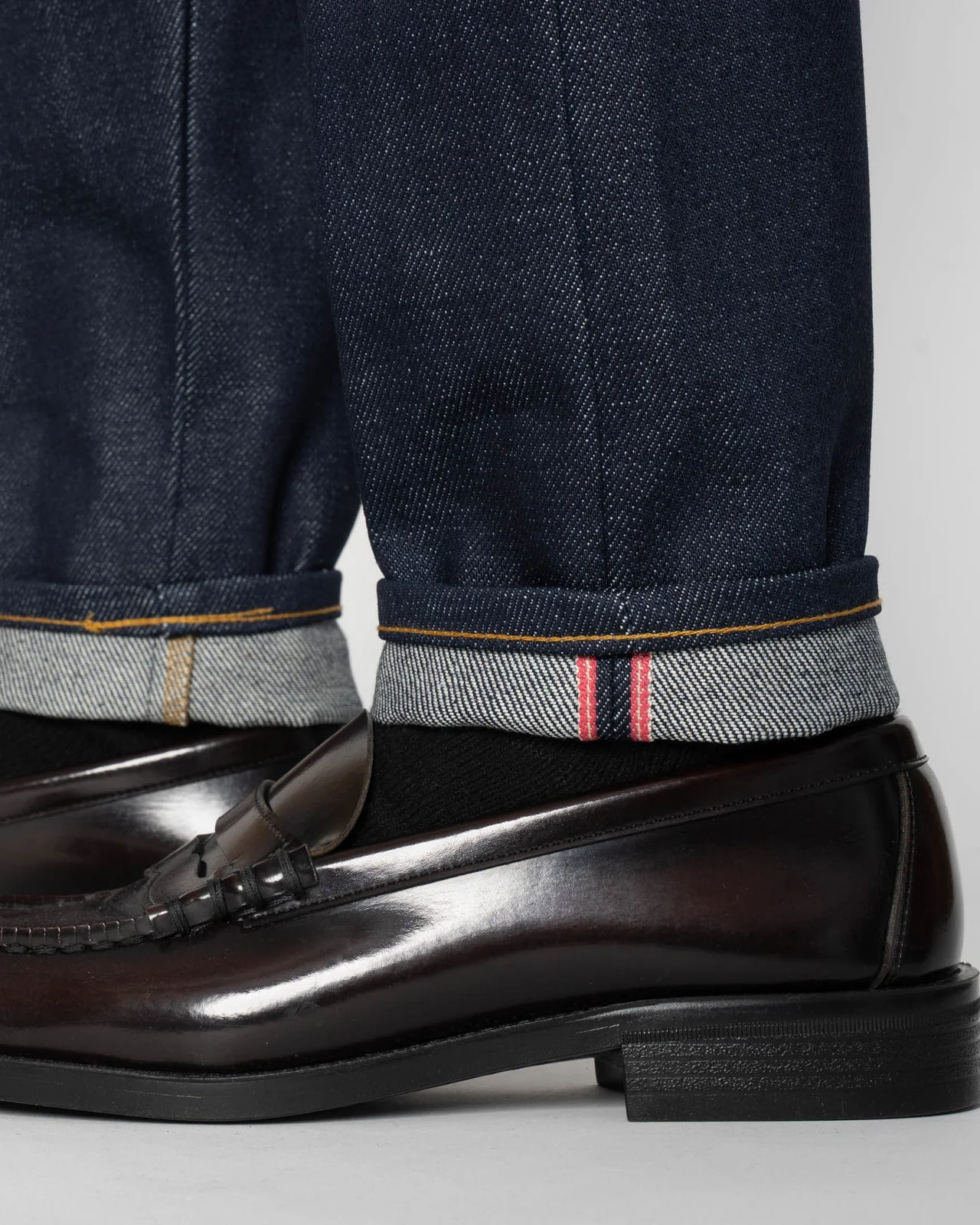Naked & Famous Denim Weird Guy Regular Tapered Mens Jeans - Elephant 14 / Dirty Elephant - Image 7