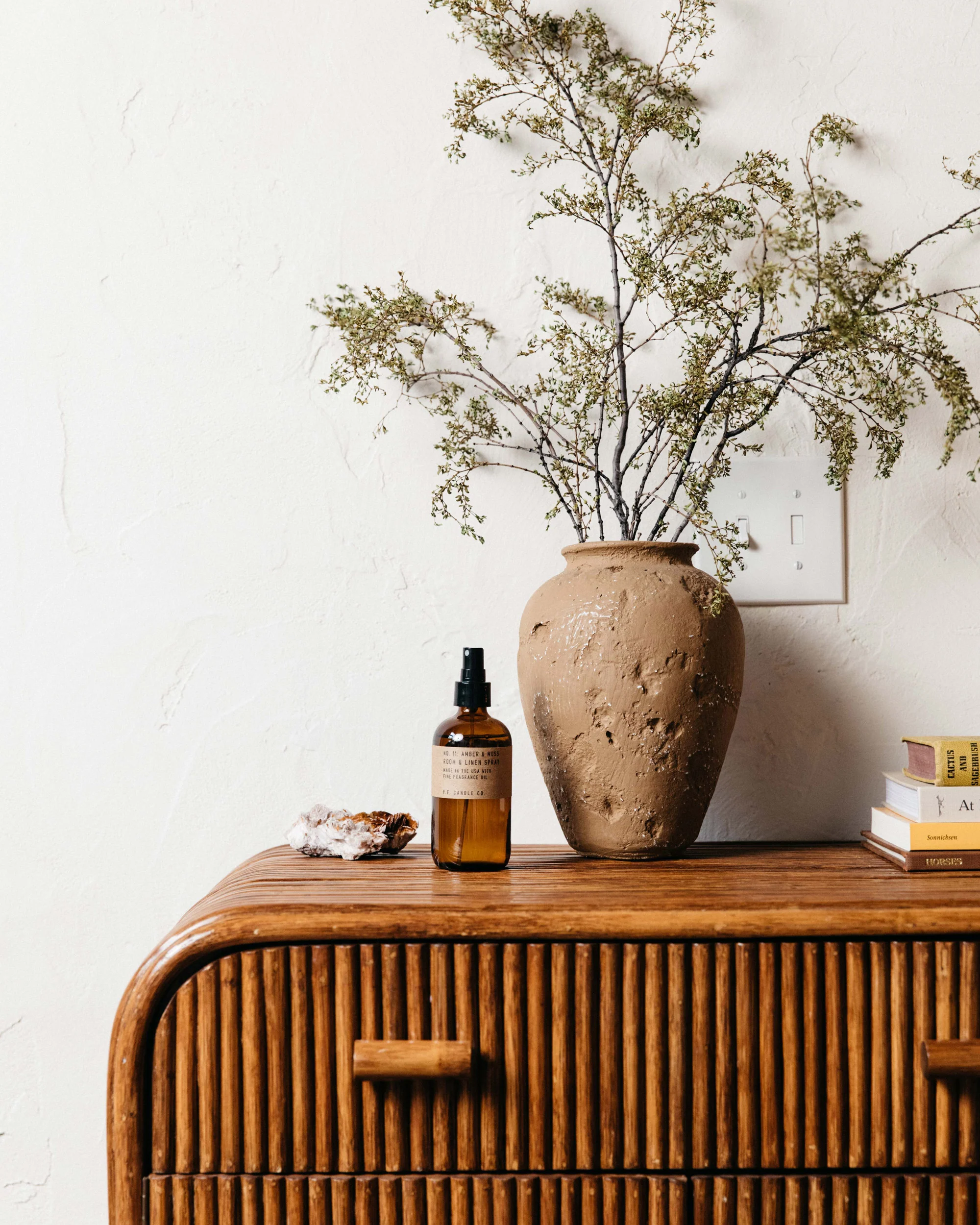 P.F. Candle Co. Room & Linen Spray Large - Amber & Moss - Image 5