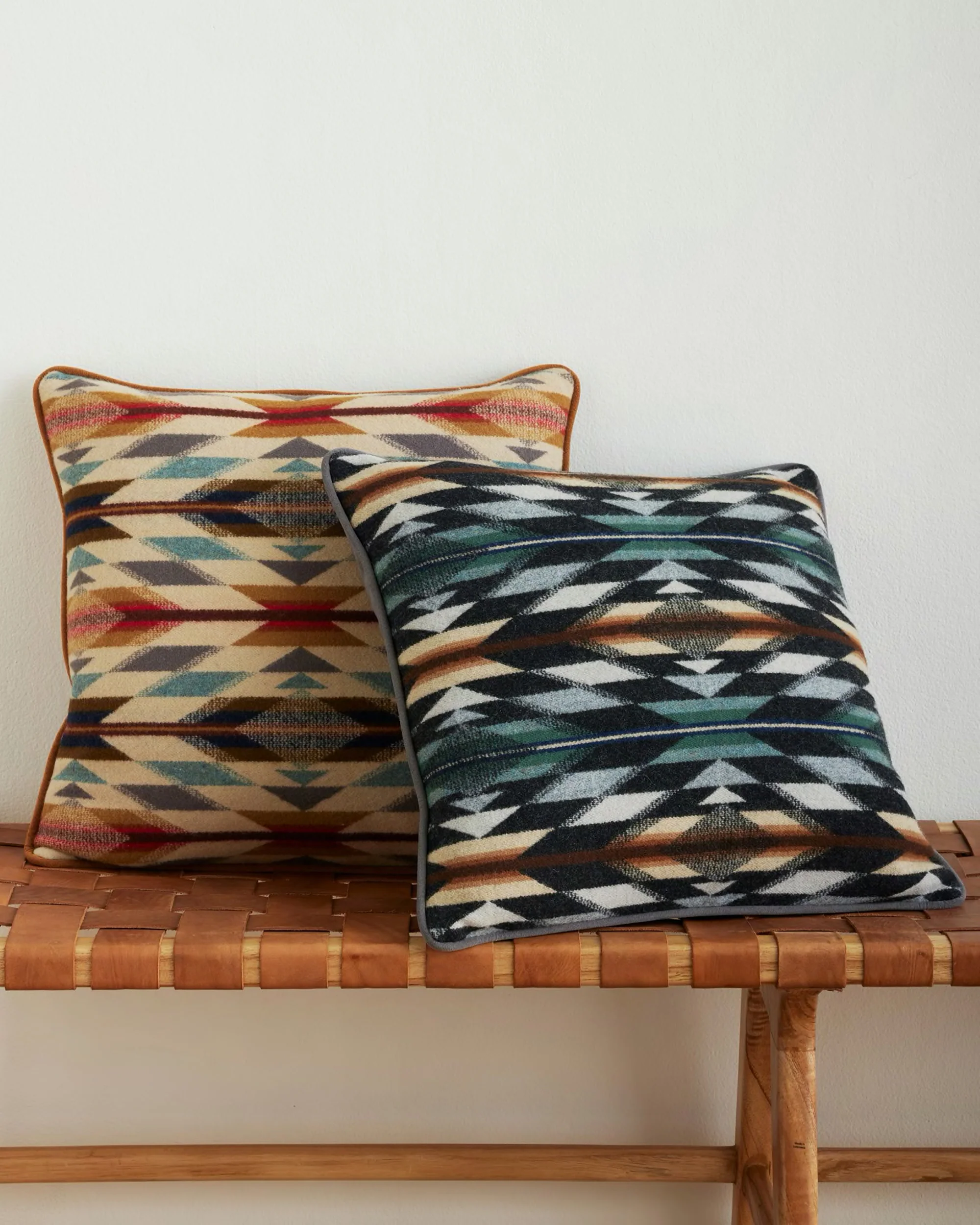 Pendleton Jacquard 18x18 Wool Pillow - Wyeth Trail Oxford - Image 5