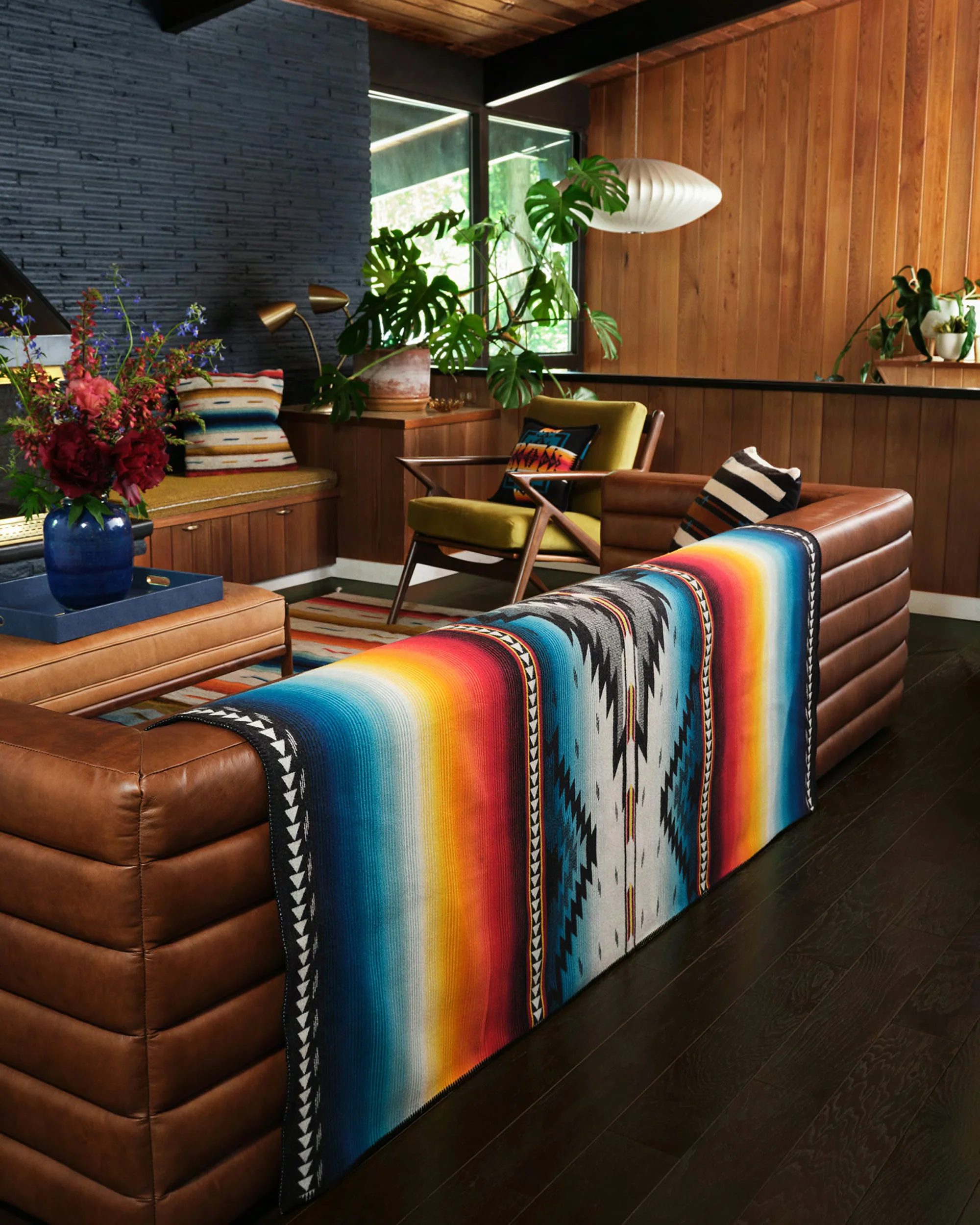 Pendleton Jacquard Unnapped Robe Wool Blanket - Saltillo Sunset - Image 3