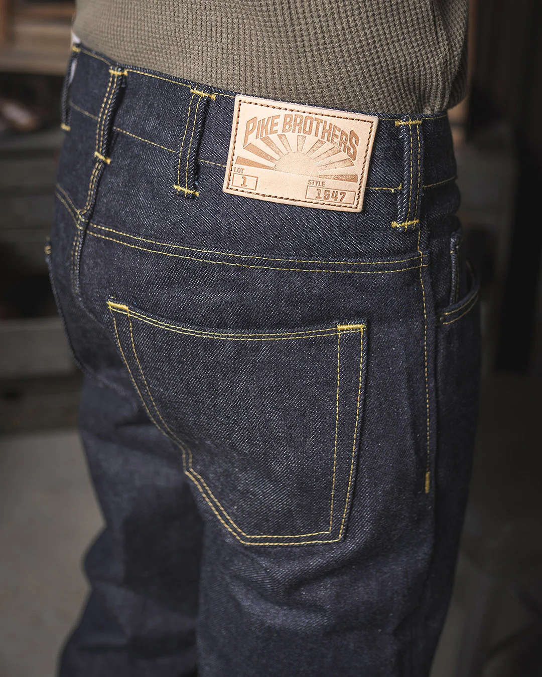 Pike Brothers 1947 Roamer Pant Relaxed Tapered Mens Jeans - 21oz Selvedge Indigo - Image 7