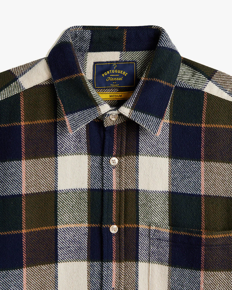 Portuguese Flannel Pine Shirt - Dark Green - Image 5