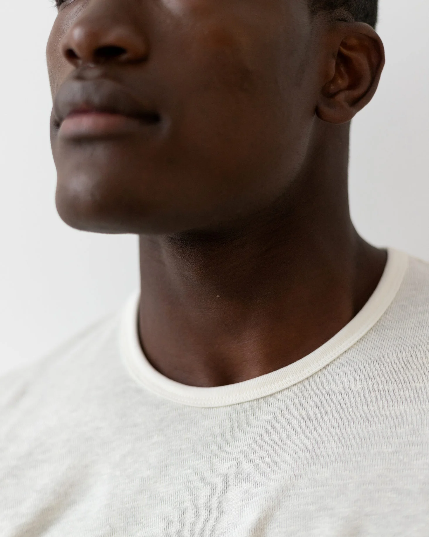 TA-CT Kern Linen T Shirt - Off White - Image 5