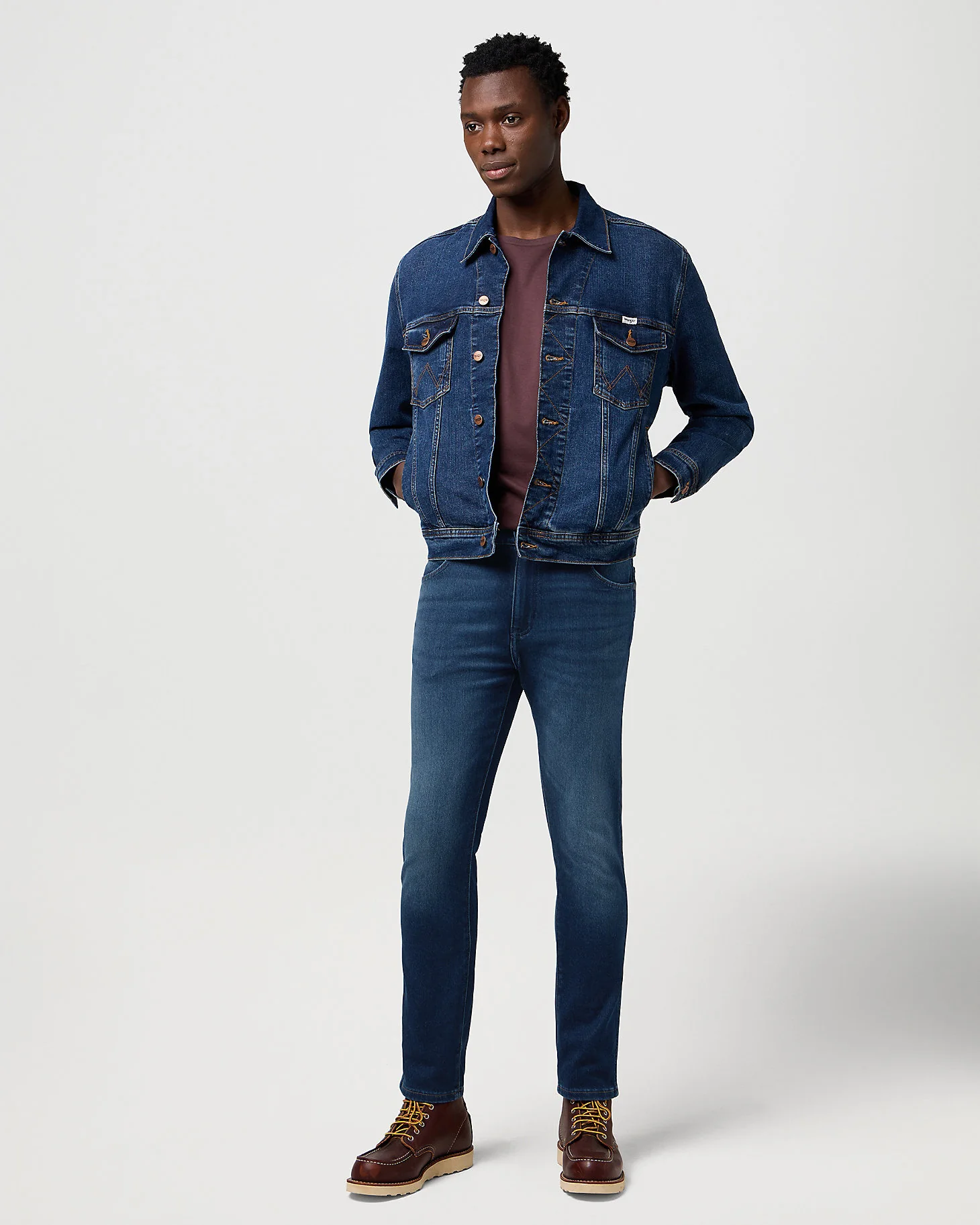 Wrangler Larston 'Epic Soft' Slim Tapered Mens Jeans - Fog - Image 4