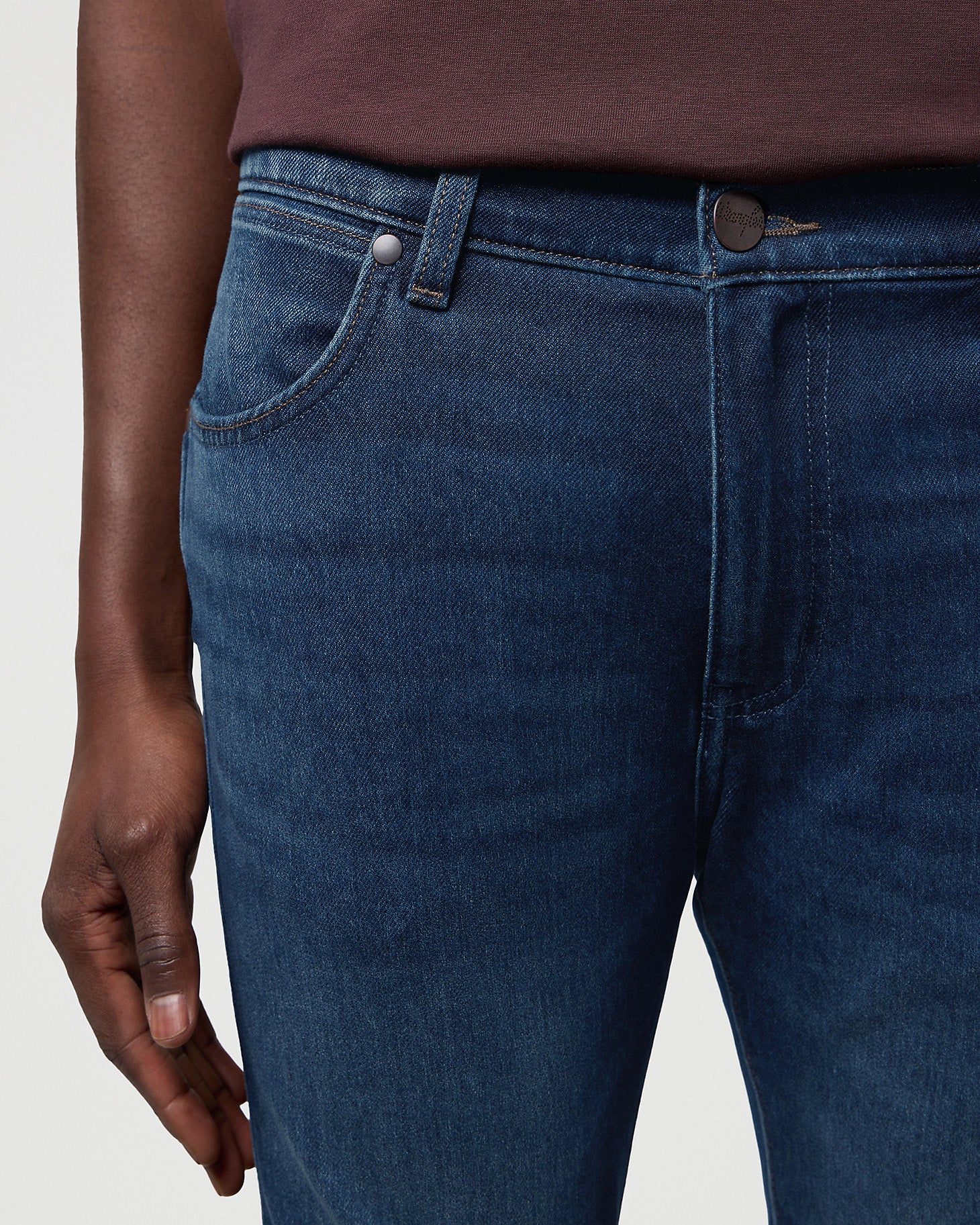 Wrangler Larston 'Epic Soft' Slim Tapered Mens Jeans - Fog - Image 5
